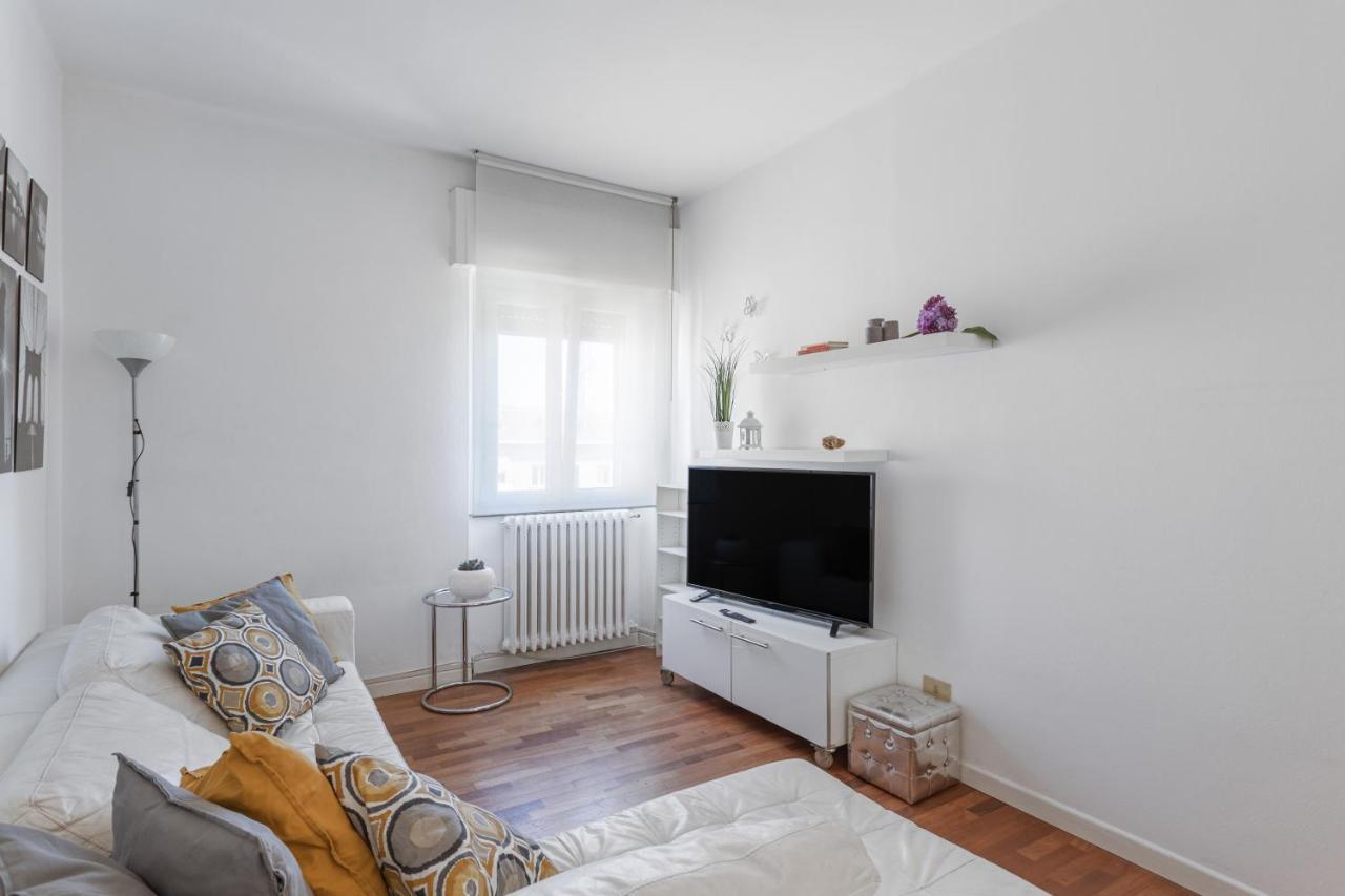 Casa Eleonora - Pavia - By Host4U Daire Dış mekan fotoğraf