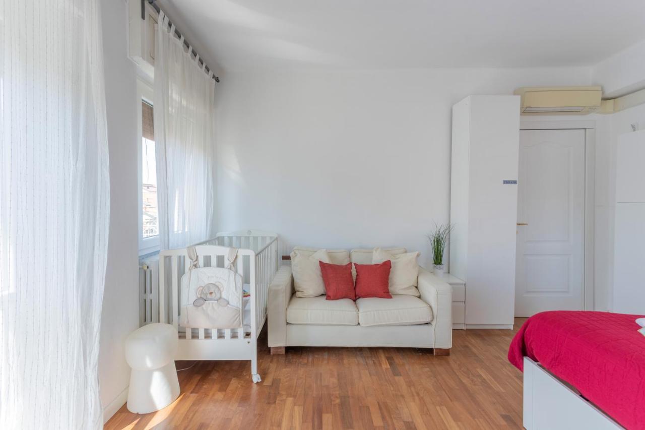 Casa Eleonora - Pavia - By Host4U Daire Dış mekan fotoğraf